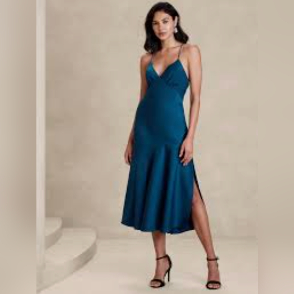 Banana Republic Petite Asymmetrical Seam Midi Slip Dress. New with tags.